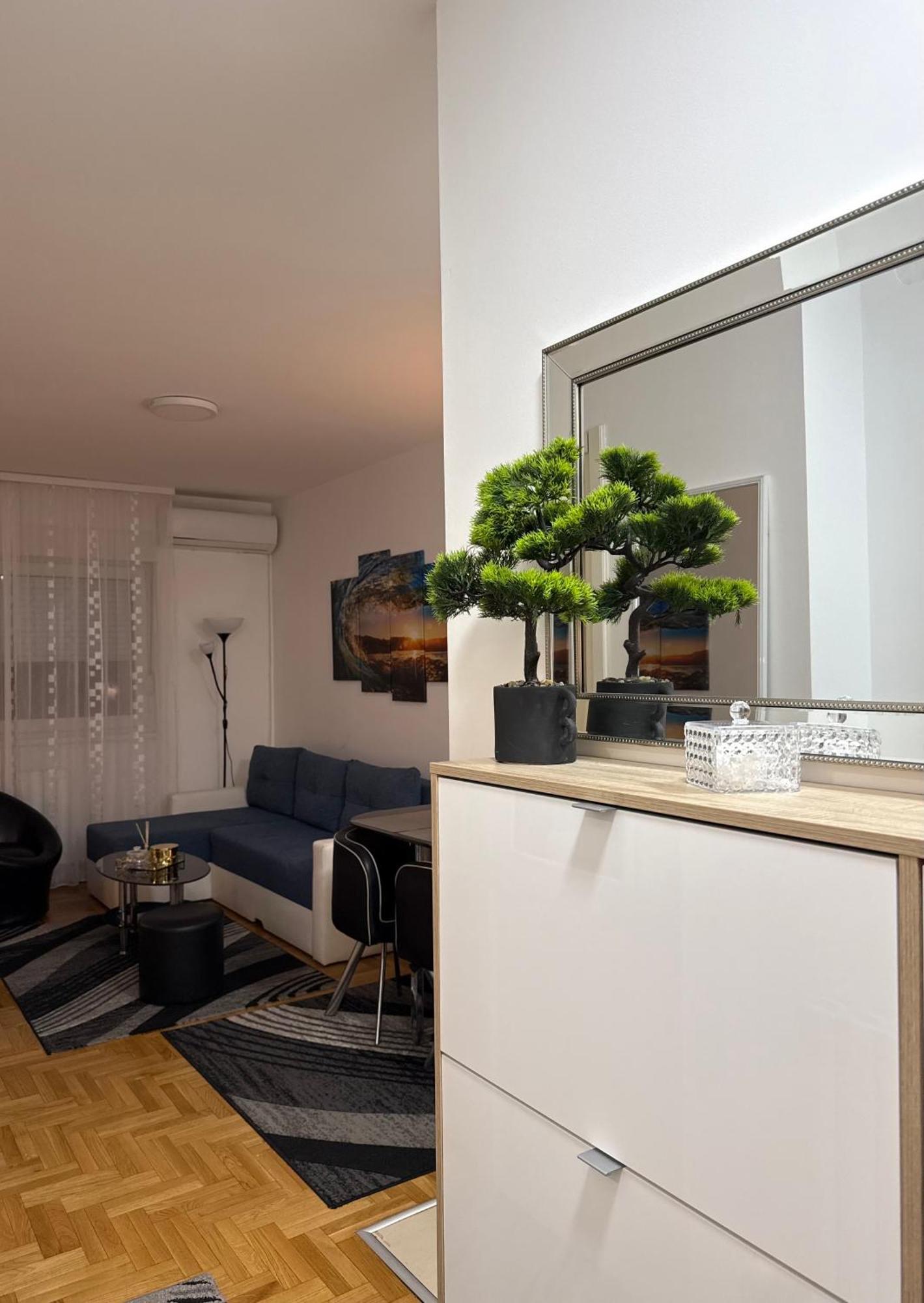 Barbara Appartement Belgrado Buitenkant foto