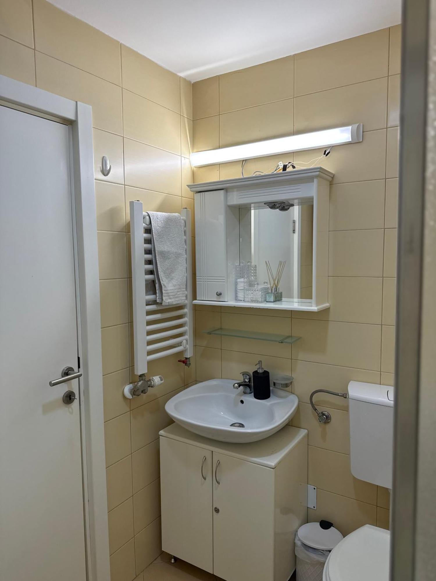 Barbara Appartement Belgrado Buitenkant foto
